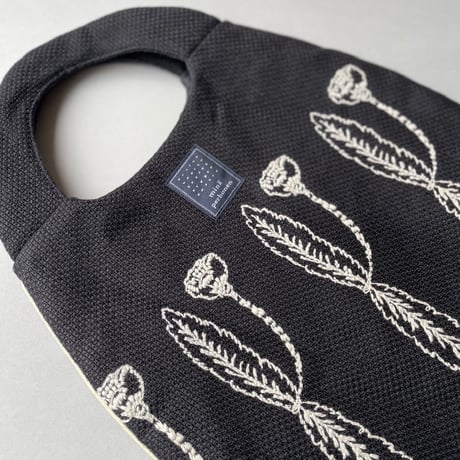 2023SS / 人気完売品 / minaperhonen egg bag -developpe-