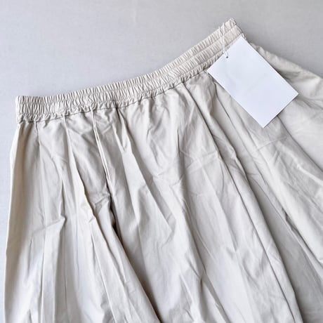 販売継続品 / タグ付き未使用品 / MARMARMAR タックボリュームスカート