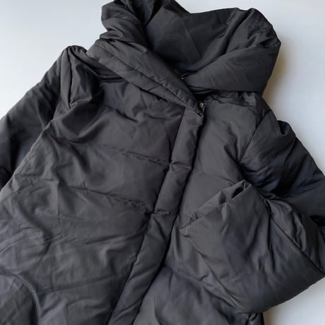 MidiUmi ショートフーデッドダウンコート