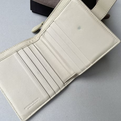 Bottega Veneta イントレチャート レザーウォレット