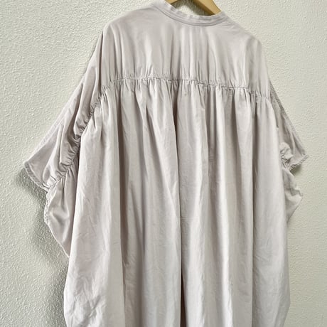 mizuiro ind バックギャザーノースリーブ ロングシャツワンピース【ベージュ】