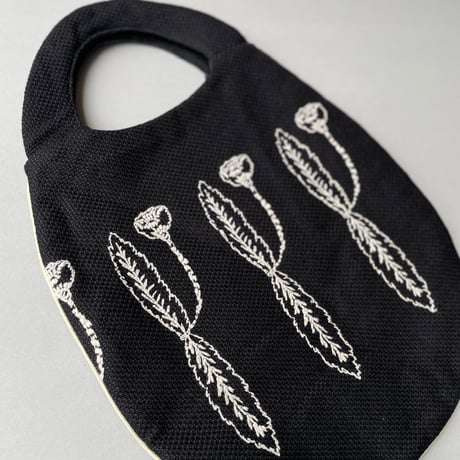 2023SS / 人気完売品 / minaperhonen egg bag -developpe-