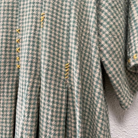 l'atelier du savon 手仕事刺繍ギンガムタックワンピース