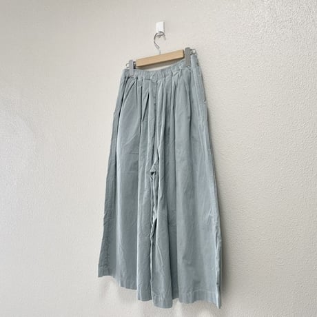 2023AW / NATURAL LAUNDRY コーデュロイワイドエッグパンツ