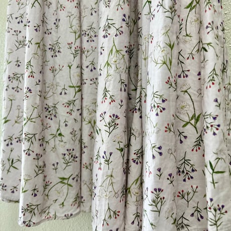 Nest Robe  UpcycleLino Flowers  テールフレアスカート
