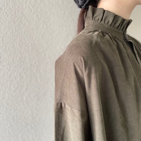 Honnete  frilled collared wide dress フリルカラー ワイドワンピース