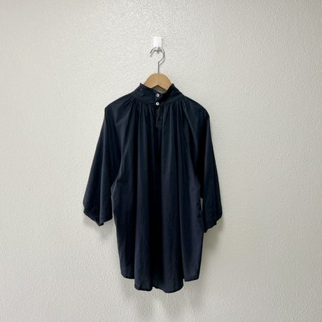 mizuiroind コットンスタンドカラーギャザーシャツ