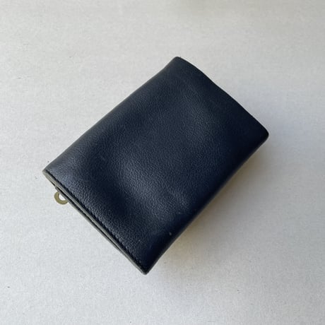 販売継続品 / IL BISONTE 二つ折り財布