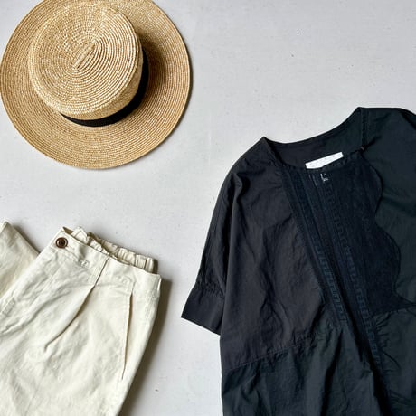 NATURAL LAUNDRY ロイカストレッチ テーパードパンツ