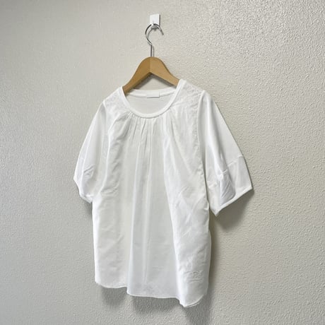 販売継続品 / TORIHS フロントレースT(花柄)  2(S-M)