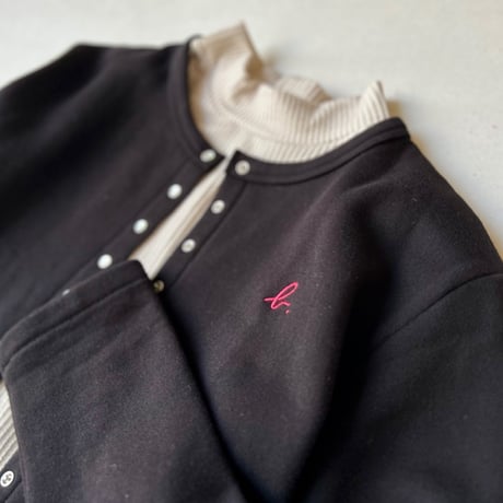 agne's b. × ADAM ET ROPE’ 別注カーディガンプレッション