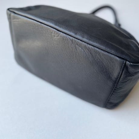販売継続品 / deux C レザーボストンバッグＬ