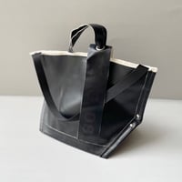 販売継続品 / eb.a.gos PVC Y字トート Mサイズ IVORY×BLACK