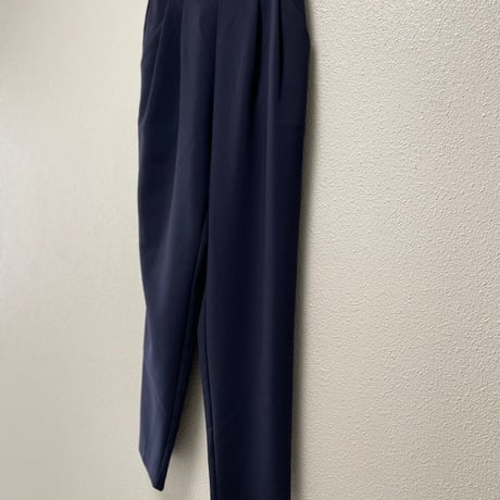 販売継続品 / anana テーパードパンツ ネイビー