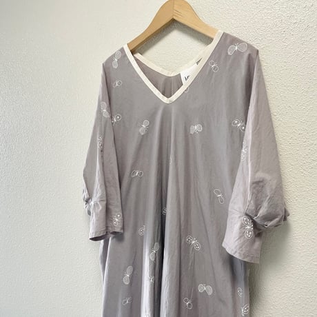 mina perhonen laundry  choucho コットンシルクフレアワンピース