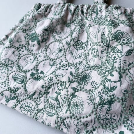 人気完売品 / mina perhonen skip bag -letter of flower+tambourine-