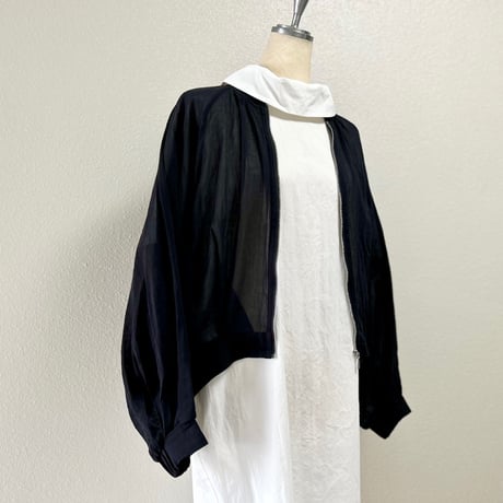 cloche ボリューム袖コットンシアーブルゾン