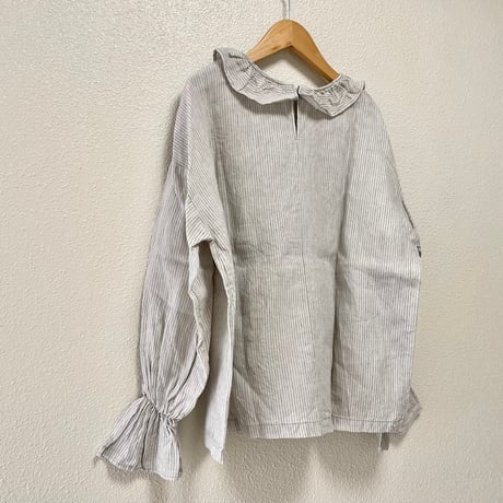 あたう洋裁店 フリル襟ブラウス