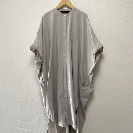 mizuiro ind バックギャザーノースリーブ ロングシャツワンピース【グレー】
