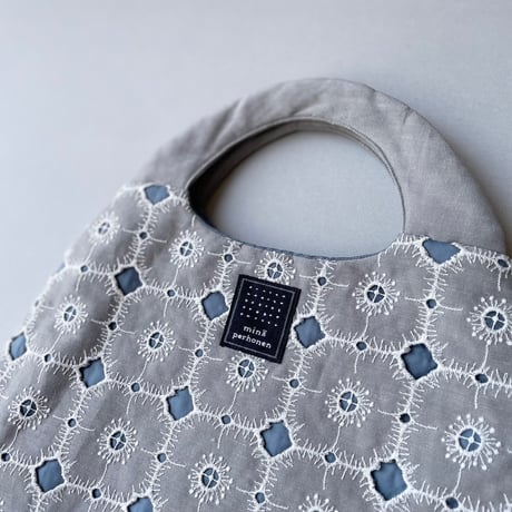人気完売品 / mina perhonen  -anemone- egg bag