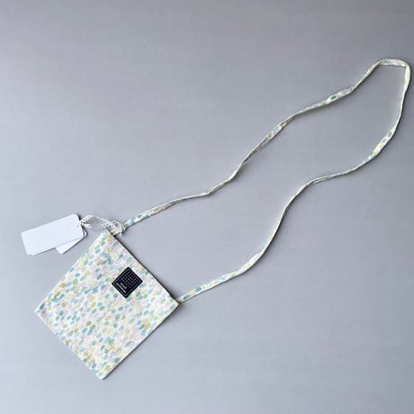 2023AW / タグ付き未使用品 / 人気完売品 / minaperhonen pocket bag -jelly beans-