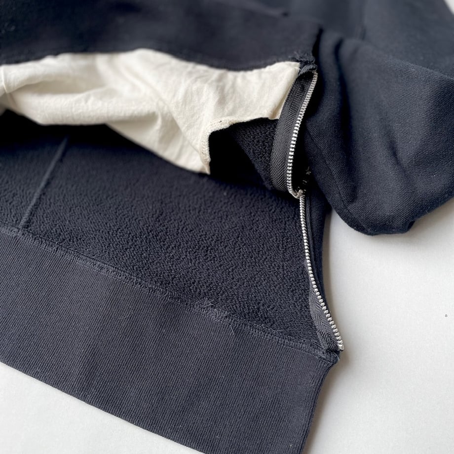 6980438aaf1f4a87739fa50e