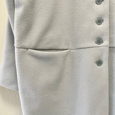 2024AW / ina ウエスト切り替えVネックコート