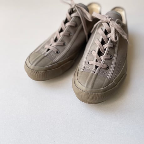 継続販売品 / 未使用品 / moonstar ジムクラシック クレイジーパターン