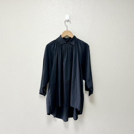 mizuiroind コットンスタンドカラーギャザーシャツ