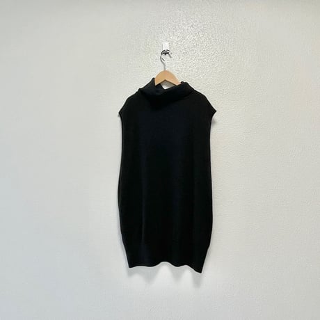 mizuiro ind  ウール混タートルネックノースリーブ ニットプルオーバー