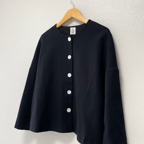 継続販売品 / pot and tea  綿麻 ドロップショルダージャケット