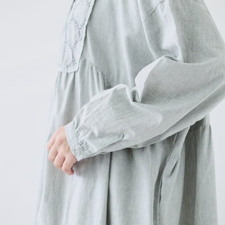 【3色展開】select 刺繍ワンピース