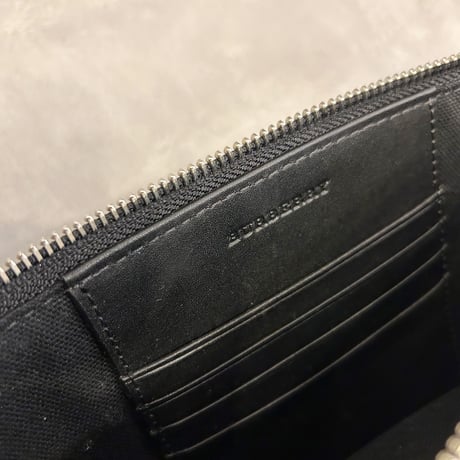 Burberry フラットショルダーバッグ