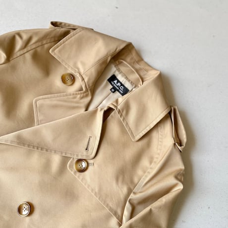 A.P.C. トレンチコート