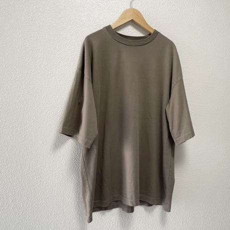 MUYA Straight T-shirts カーキ size2