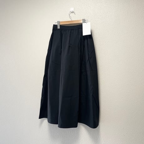 販売継続品 / タグ付き未使用品 / MARMARMAR タックボリュームスカート