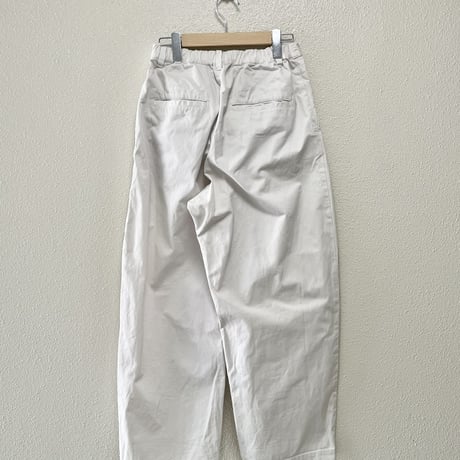 nest Robe コットン2タックテーパードパンツ