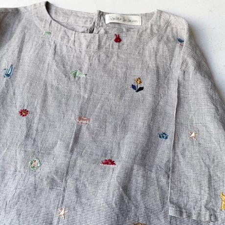 l'atelier du savon 小さいおりがみ刺繡ブラウス