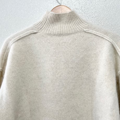 2023AW / BEARDSLEY ホワイトヤクプルオーバー