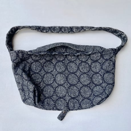 minaperhonen tambourine body bag