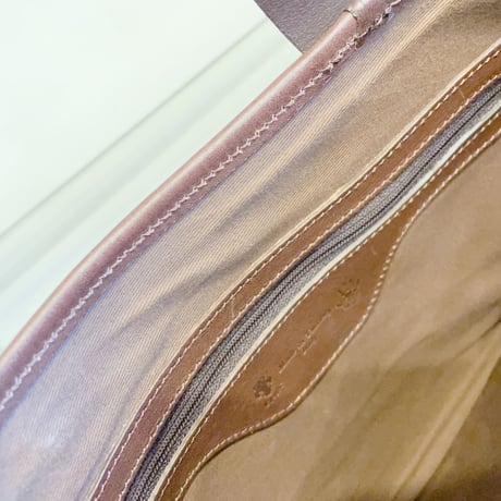 CIVA ヌメ革トートバッグ