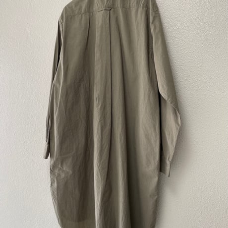 人気完売品 / 2024SS denier  D/d バンドカラーシャツ