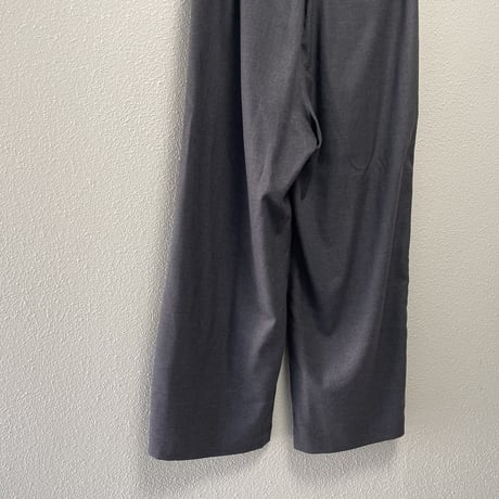 2025AW / 販促継続品 休日と詩 ダックワーズパンツ