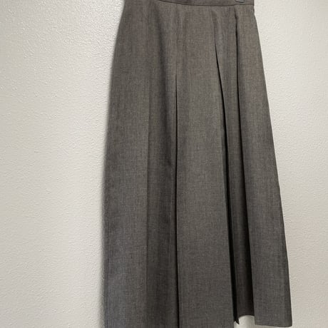 販売継続品 / fig London wool mood ボックスプリーツスカート