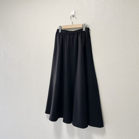 未使用品 / タグ付き MidiUmi フレアスカート