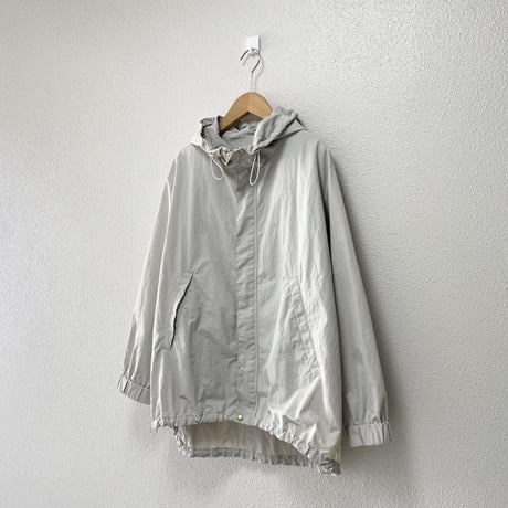 IENA Onibegie ナイロンフーデットブルゾン