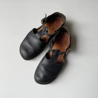 定番販売継続品/ AURORA SHOES T-strap BLACK