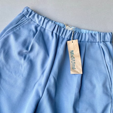販売継続品 / タグ付き未使用品 / MidiUmi color easy pants