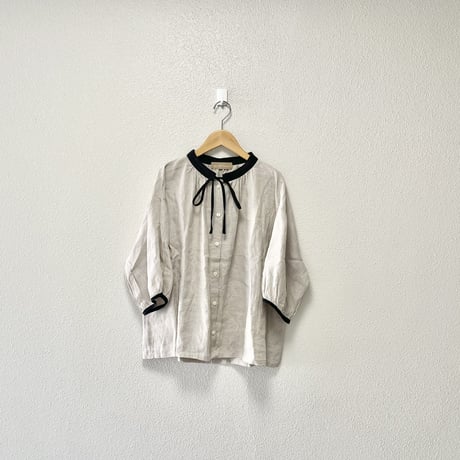 nous rendent heureux ヌーランドオロー リネンバイカラーリボン付きブラウス
