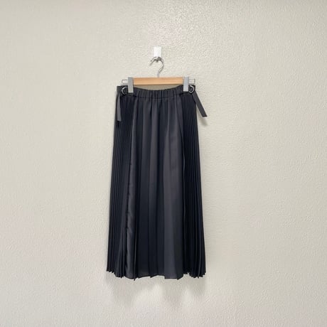 YEAR プリーツ切り替えスカート